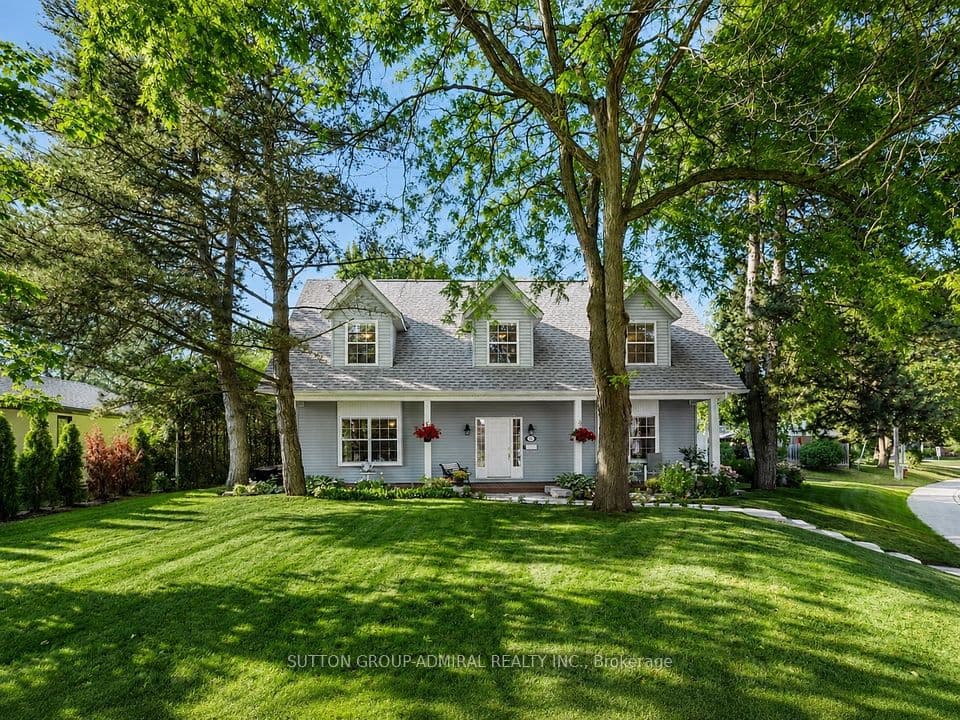 54 Starlight Crescent, Richmond Hill, ON L4C 4X5 – main photo