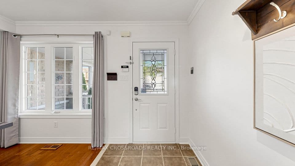 264 Coachwhip Trail, Newmarket, ON L3X 2Z6 – photo 3