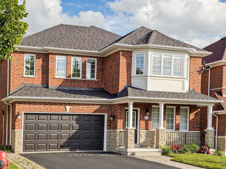 267 Bilbrough Street, Aurora, ON L4G 7X6 – main photo