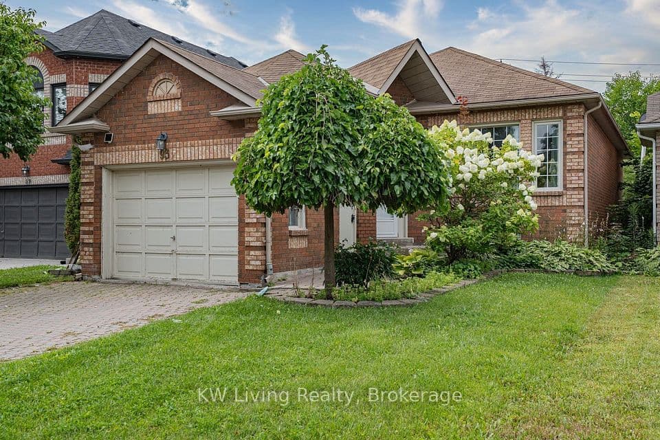 93 Sunbird Boulevard, Georgina, ON L4P 3V8 – main photo