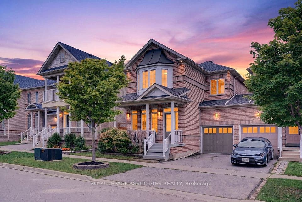 6 Radmore Place, Markham, ON L6B 0G7 – main photo