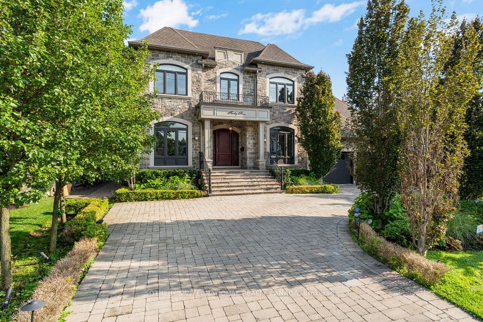 45 Crestwood Road, Vaughan, ON L4J 1A4 – main photo