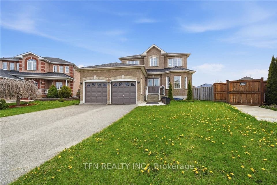 2073 Cynthia Court, Innisfil, ON L9S 4Z1 – photo 2