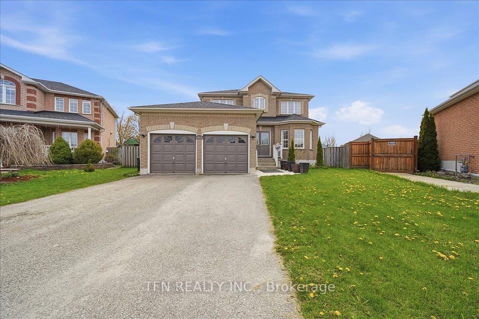 2073 Cynthia Court, Innisfil, ON L9S 4Z1 – main photo