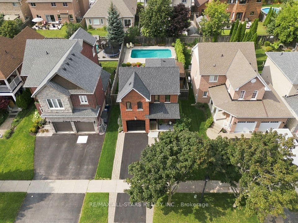 73 Russell Barton Lane, Uxbridge, ON L9P 1Z2 – photo 3