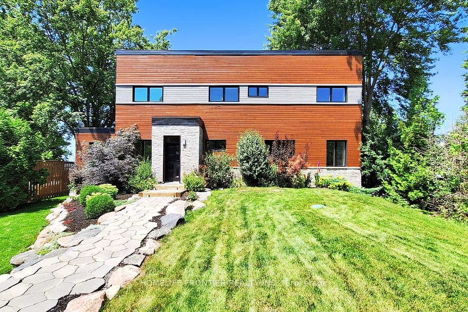 44 Irving Drive, Georgina, ON L0E 1N0 – photo 2