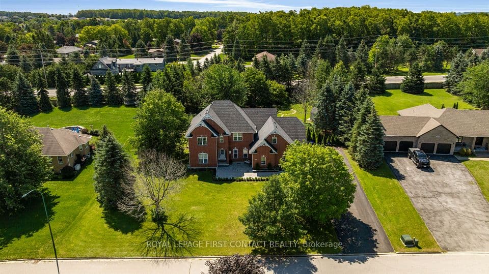 43 Vanderpost Crescent, Essa, ON L0L 2N0 – photo 2