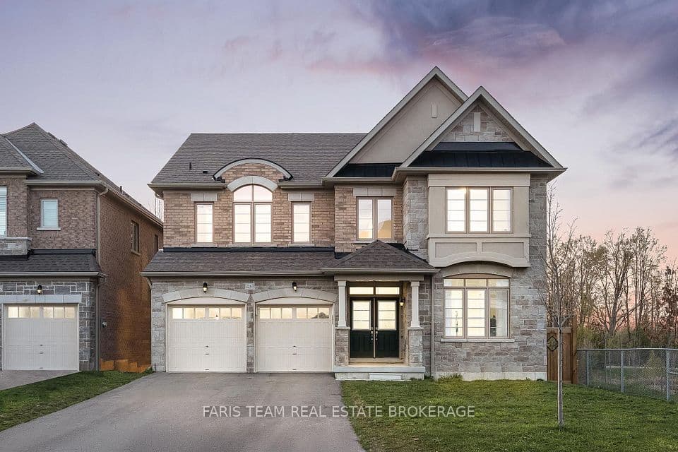 2263 Lozenby Street, Innisfil, ON L9S 0M8 – photo 2