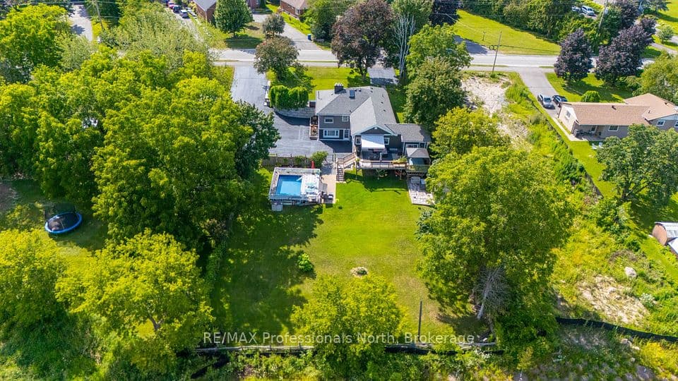 63 The Queensway N, Georgina, ON L4P 0L2 – photo 3
