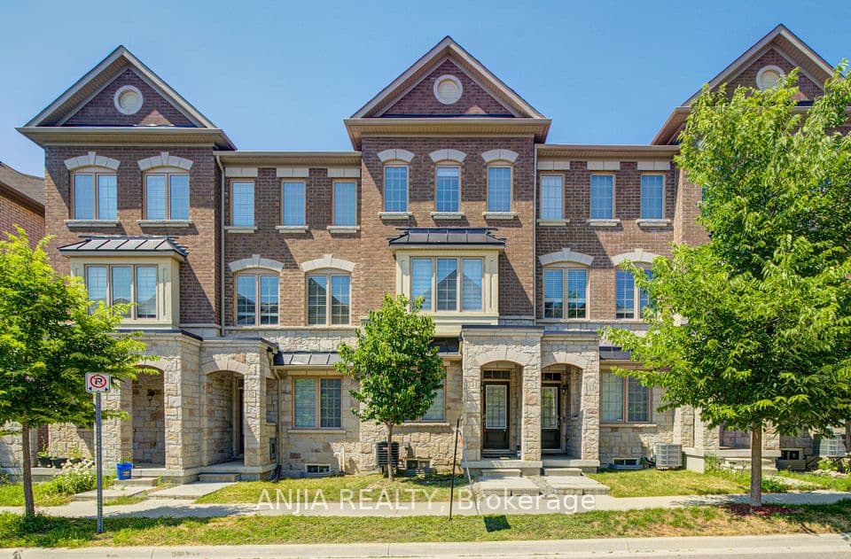134 Frederick Wilson Avenue, Markham, ON L6B 0R1 – photo 2