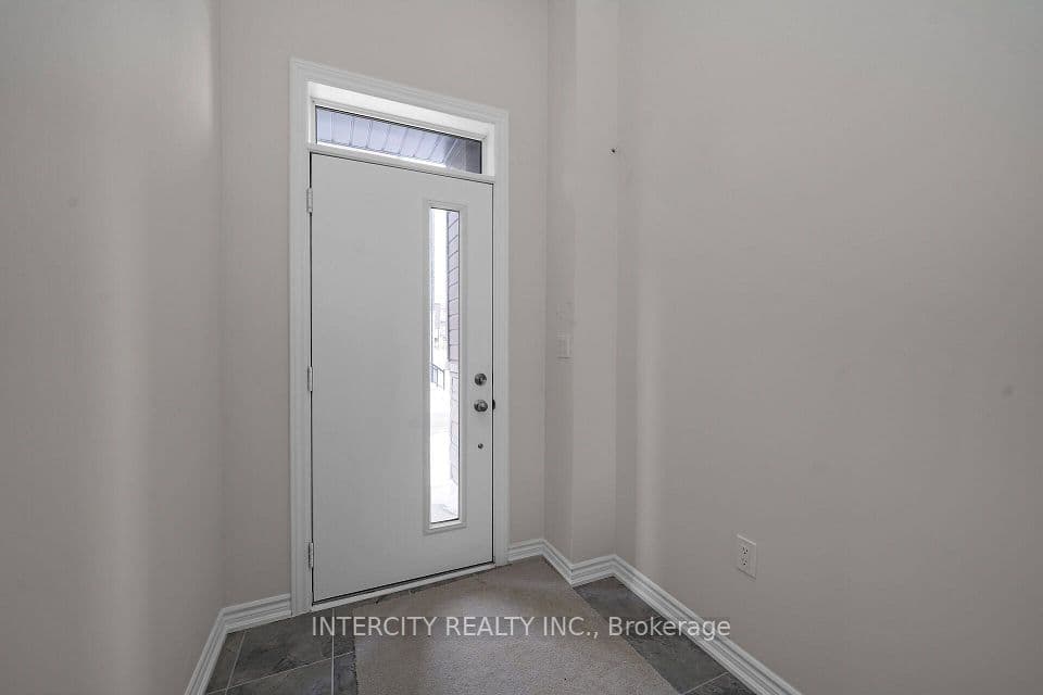 20 Radisson Street, Vaughan, ON L4H 5J3 – photo 2