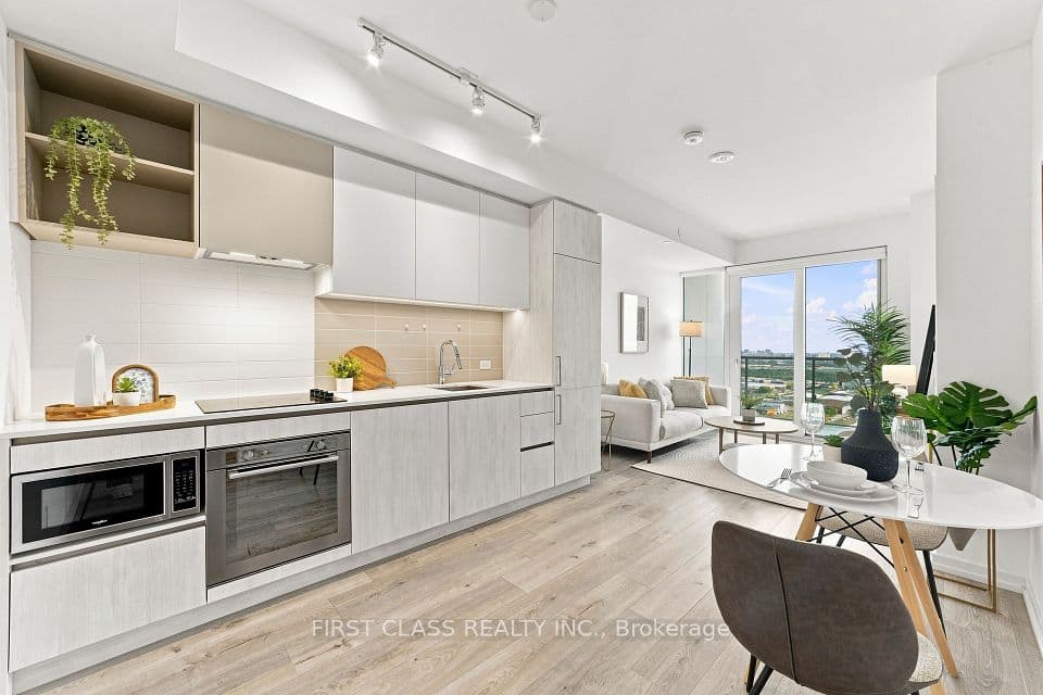 7890 Jane Street 3101, Vaughan, ON L4K 0K9 – main photo