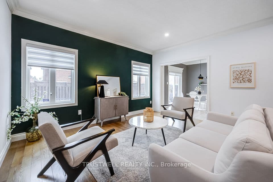 467 Pleasant Ridge Avenue, Vaughan, ON L4J 8X2 – photo 2