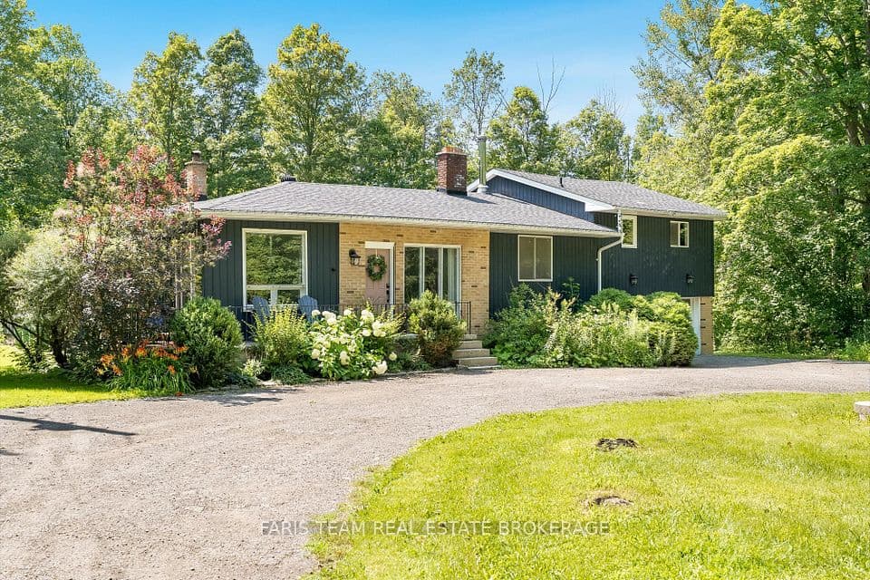 17956 Warden Avenue, East Gwillimbury, ON L0G 1V0 – main photo