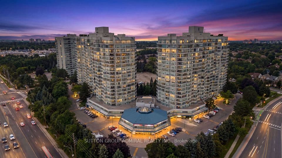 7300 Yonge Street 1801, Vaughan, ON L4J 7Y5 – main photo