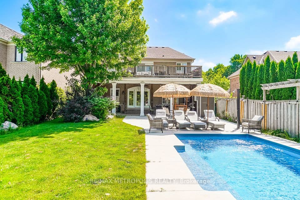 114 Selwyn Road, Richmond Hill, ON L4E 5E3 – main photo