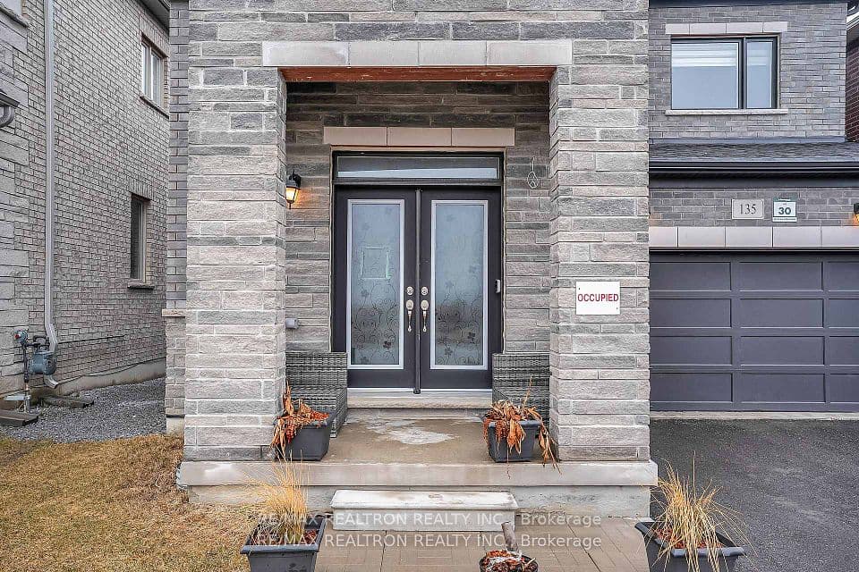 135 Prairie Rose Drive, Richmond Hill, ON L4S 0M8 – photo 2