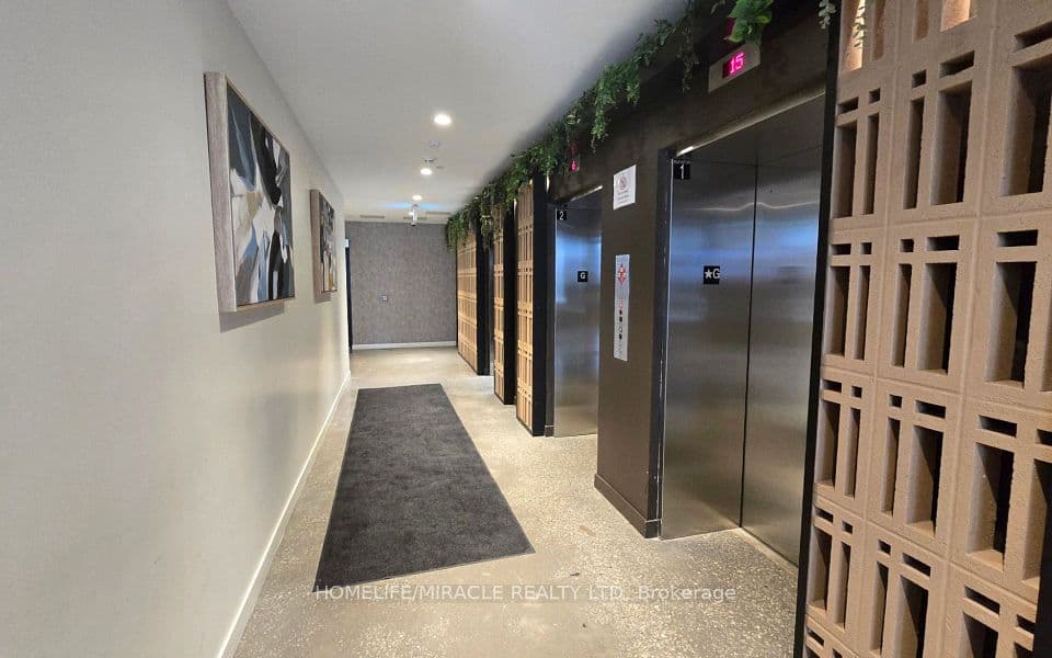 10 Abeja Street 2118, Vaughan, ON L4K 0R4 – photo 2