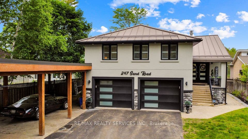 247 Sand Road, East Gwillimbury, ON L9N 1K1 – photo 2