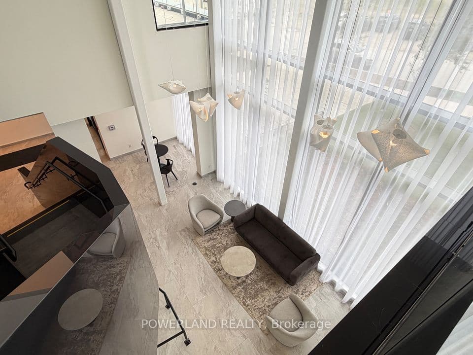 2 David Eyer Road 828, Richmond Hill, ON L4S 0N6 – photo 3