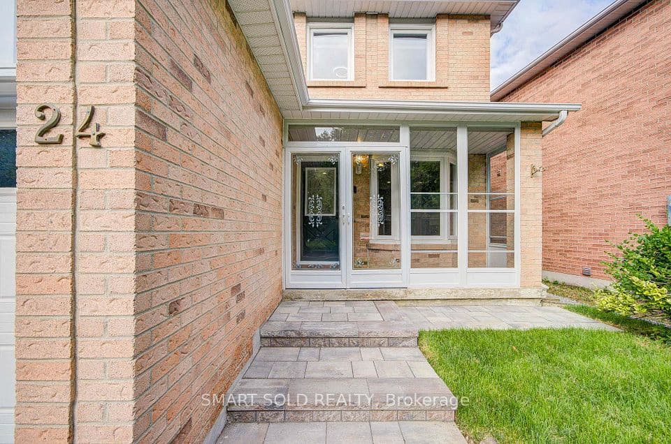 24 Snider Drive, Markham, ON L3P 6Y5 – photo 2