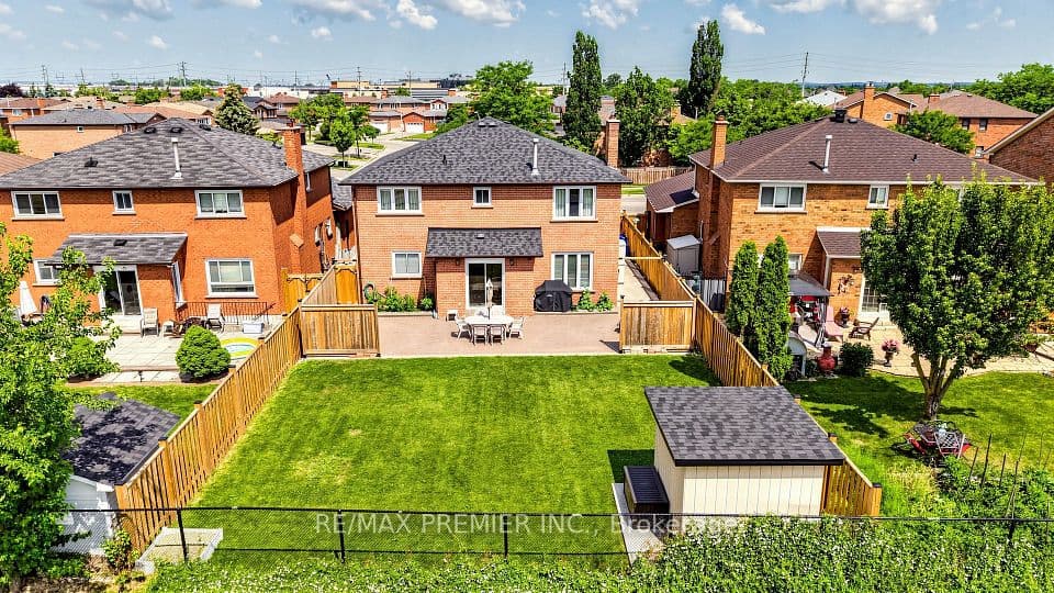 261 Morning Star Drive, Vaughan, ON L4L 6H4 – photo 3