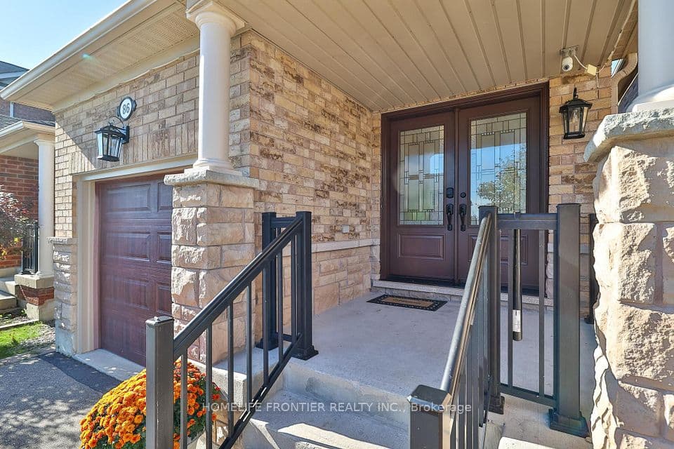 86 Venice Gate Drive, Vaughan, ON L4H 0E7 – photo 2