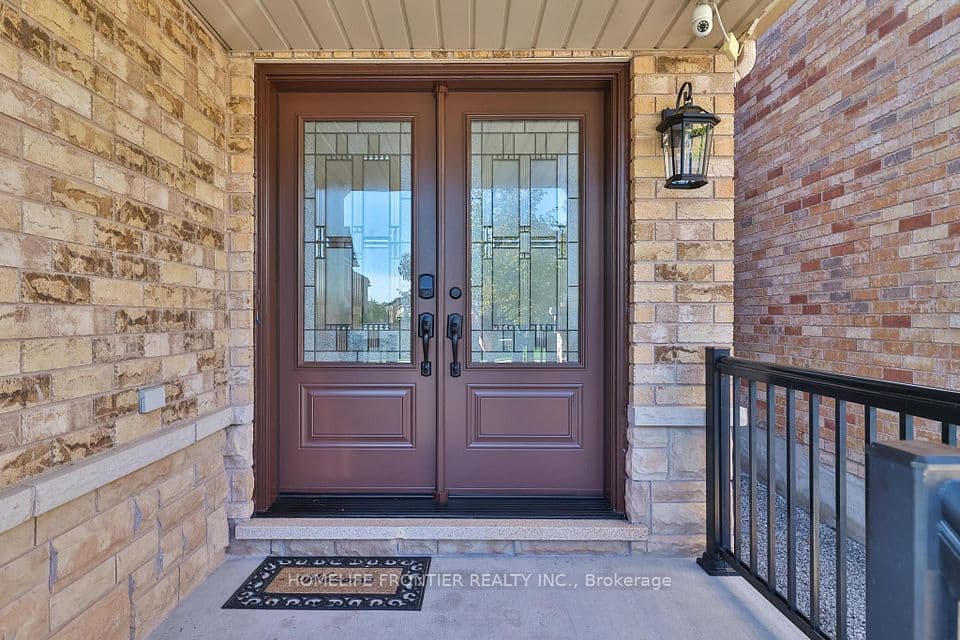 86 Venice Gate Drive, Vaughan, ON L4H 0E7 – photo 3