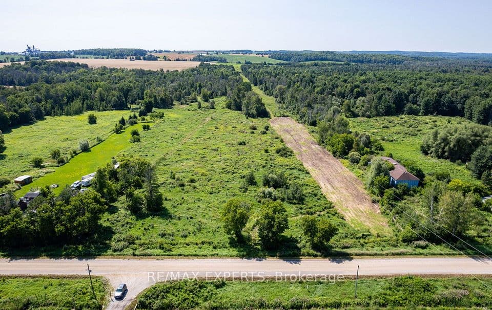 2551 3rd Line, Innisfil, ON L0L 1K0 – main photo