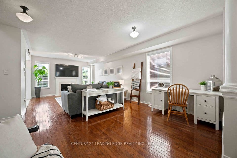 16 Bolster Lane, Uxbridge, ON L9P 2A3 – photo 3