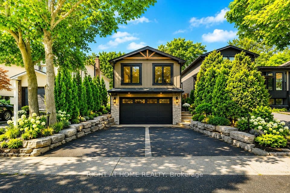 168 Springhead Gardens, Richmond Hill, ON L4C 5C6 – photo 2