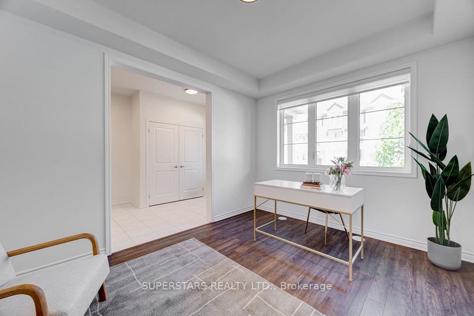 241 Rustle Woods Avenue, Markham, ON L6B 1M7 – photo 2