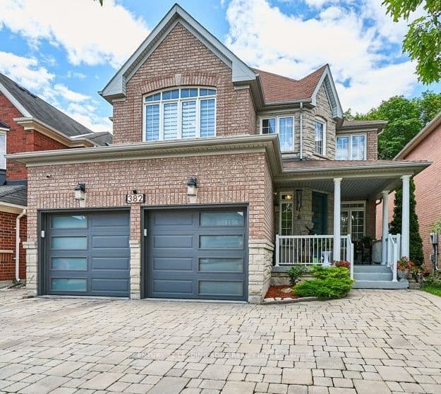 382 Via Campanile, Vaughan, ON L4H 0N6 – photo 2