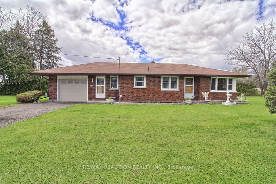 24342 Highway 48, Georgina, ON L0E 1A0 – photo 2
