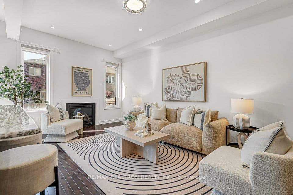 119 Wilfred Murison Avenue, Markham, ON L6C 0S9 – main photo