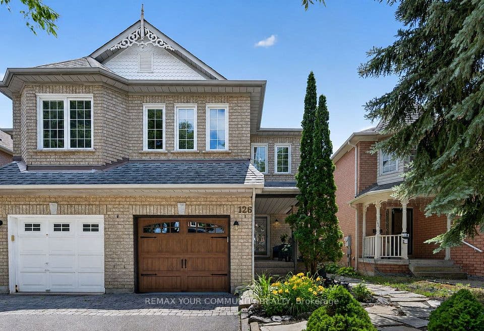 126 Woodroof Crescent, Aurora, ON L4G 7H2 – main photo