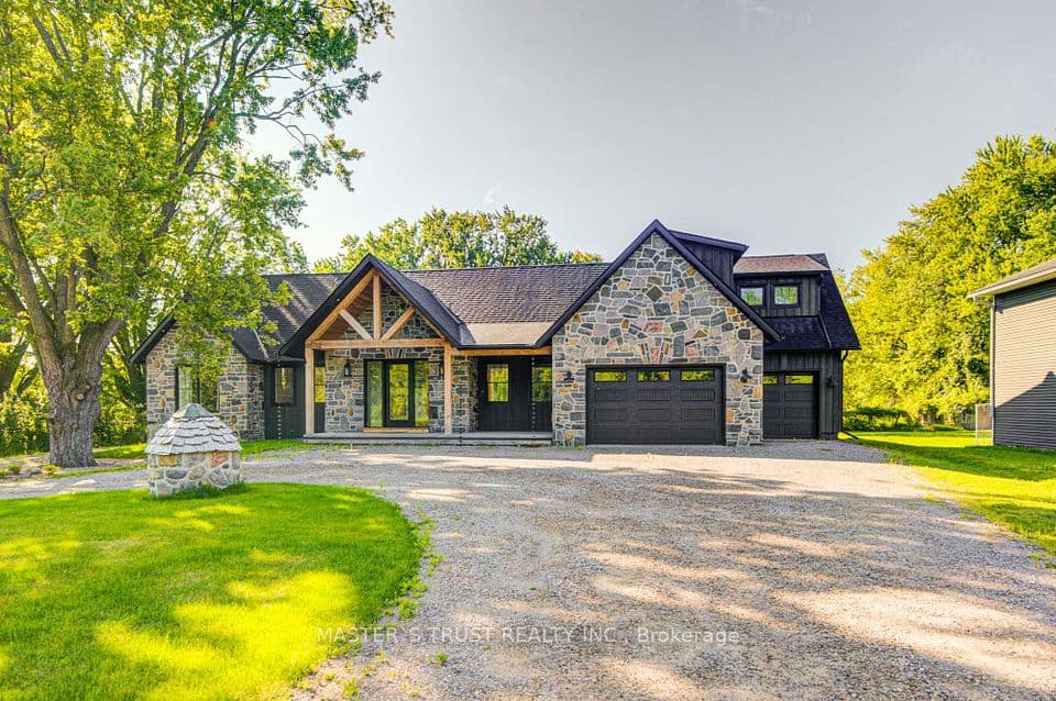 1109 2nd Line, Innisfil, ON L0L 1K0 – main photo
