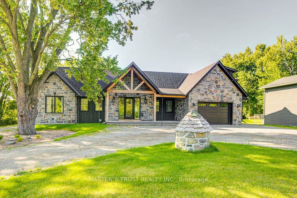 1109 2nd Line, Innisfil, ON L0L 1K0 – photo 2