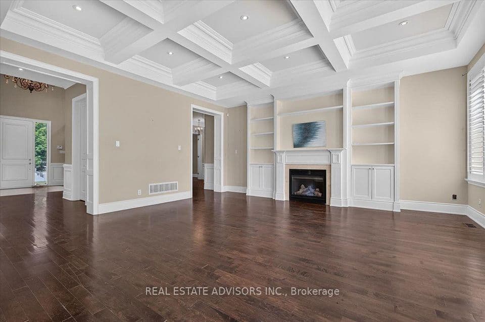 43 Grayfield Drive, Whitchurch-Stouffville, ON L4A 0B1 – photo 3