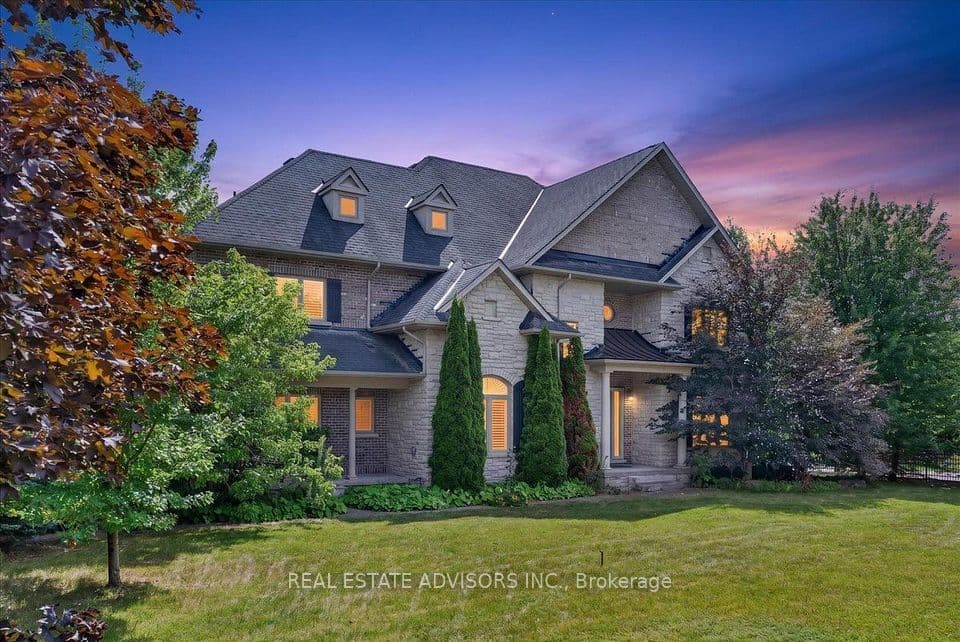 43 Grayfield Drive, Whitchurch-Stouffville, ON L4A 0B1 – photo 2
