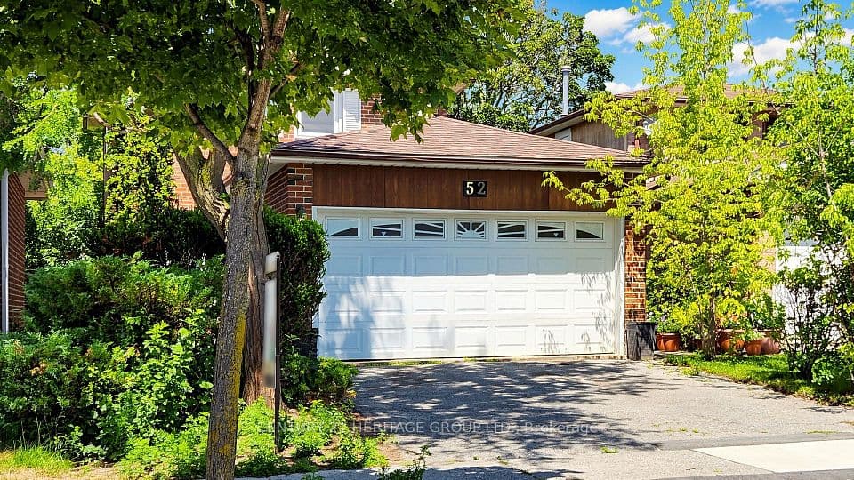 52 Lund Street, Richmond Hill, ON L4C 5V7 – photo 2
