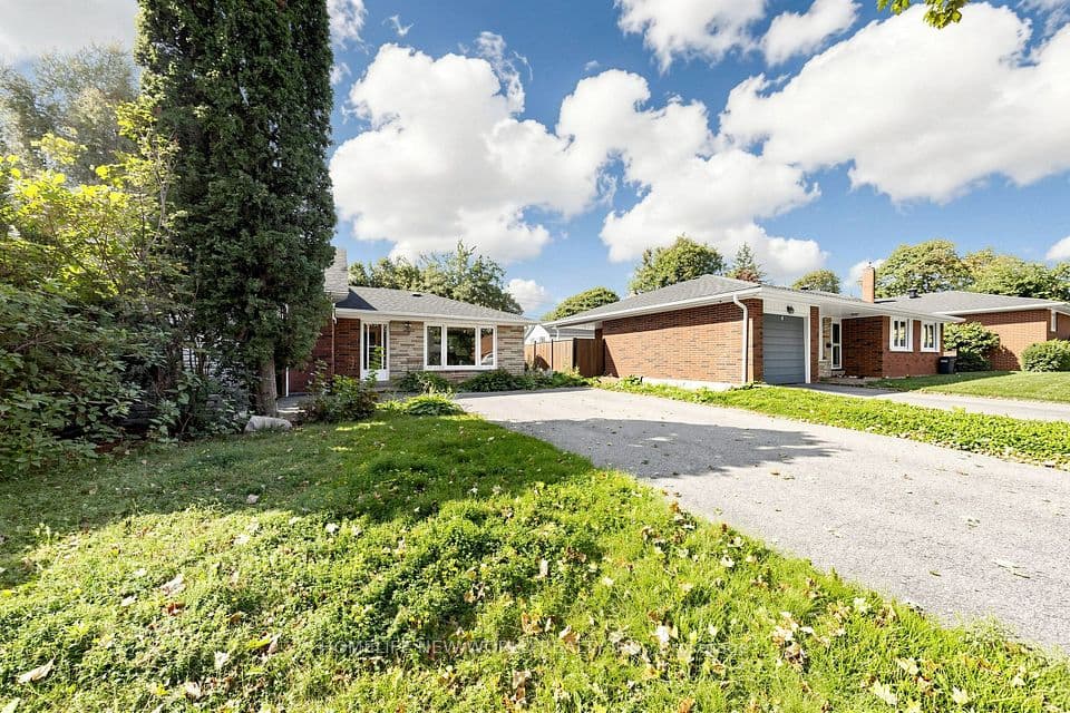 6 Valleycrest Avenue, Markham, ON L3P 1H7 – photo 3