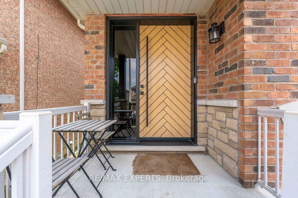 108 Westolivia Trail, Vaughan, ON L4J 0C2 – photo 2