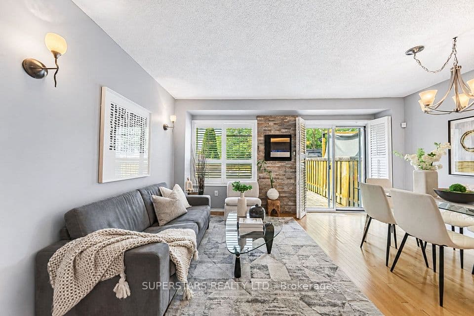 62 Tania Crescent, Vaughan, ON L6A 2M8 – photo 2