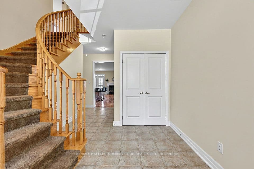 36 Alex Campbell Crescent, King, ON L7B 1K9 – photo 3