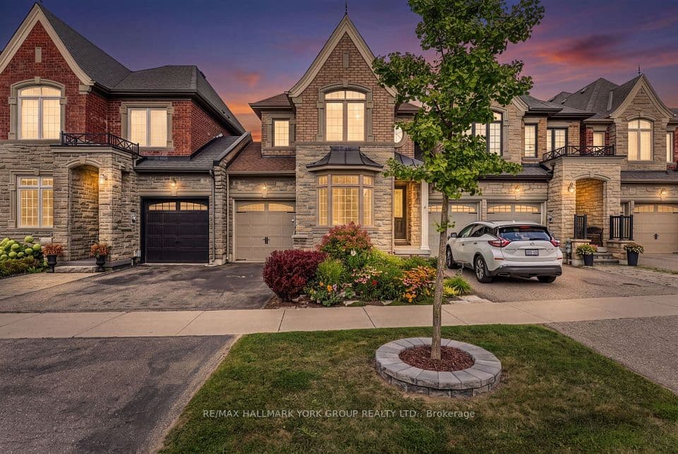 36 Alex Campbell Crescent, King, ON L7B 1K9 – main photo