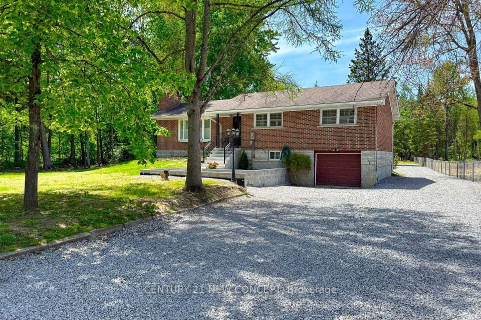 20430 Bathurst Street, East Gwillimbury, ON L9N 1P5 – photo 2