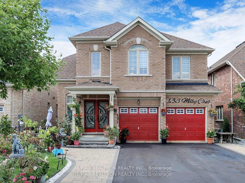 133 Milby Crescent, Bradford West Gwillimbury, ON L3Z 0X8 – main photo