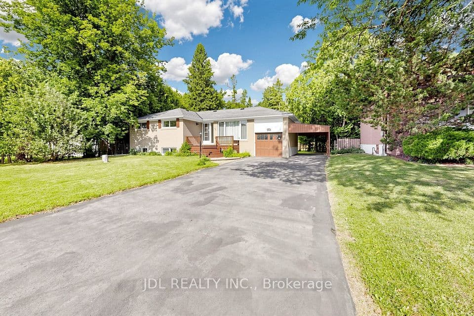 105 Park Avenue, Newmarket, ON L3Y 1T6 – photo 3