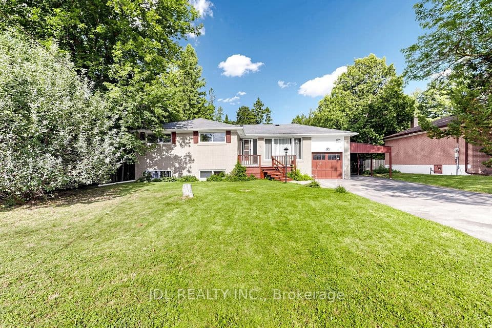105 Park Avenue, Newmarket, ON L3Y 1T6 – photo 2